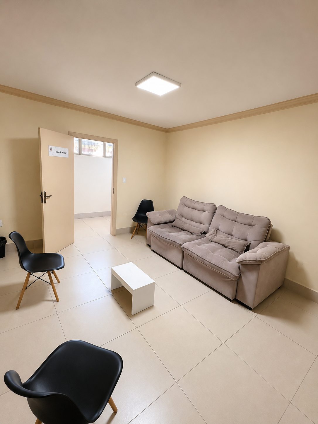 Sala de acolhimento para famílias